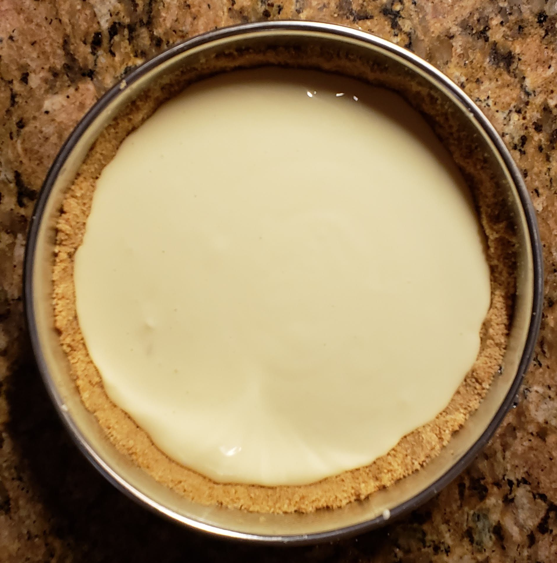 cheesecake in pan